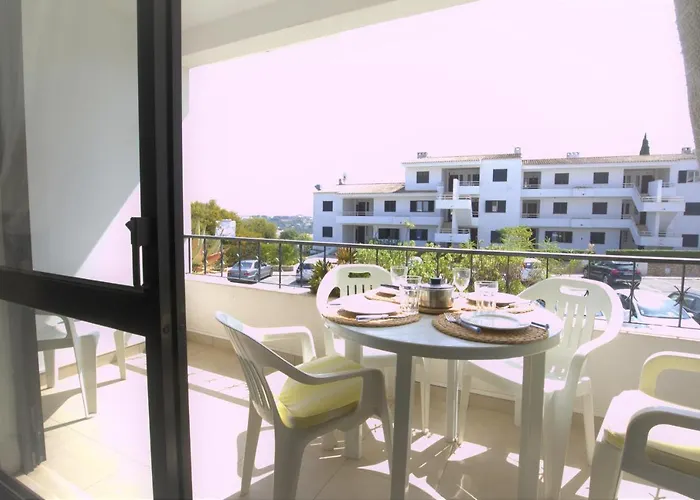 Apartman Solar Dos Vilarinhos - By Bedzy *